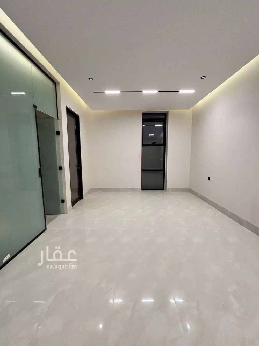 5 bedroom villa in Al Mahdiyyah 26