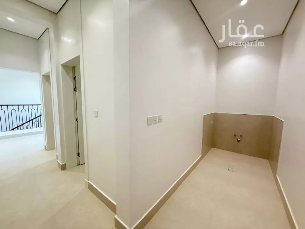 6 bedroom villa in Al Mahdiyyah 20