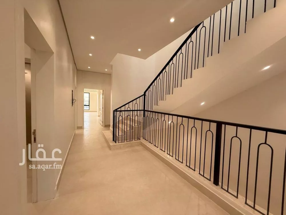 6 bedroom villa in Al Mahdiyyah 21