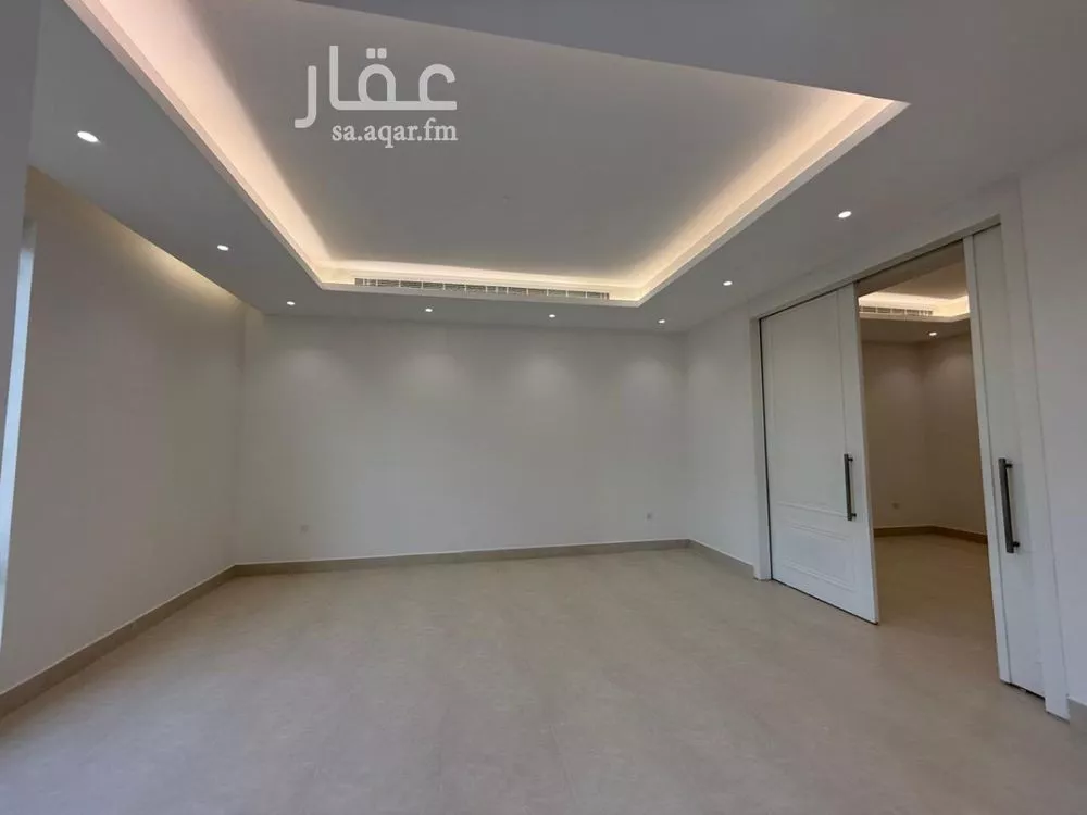 6 bedroom villa in Al Mahdiyyah 4