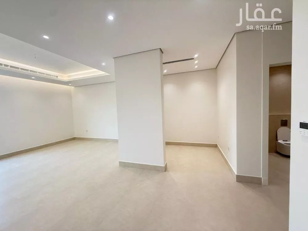 6 bedroom villa in Al Mahdiyyah 10