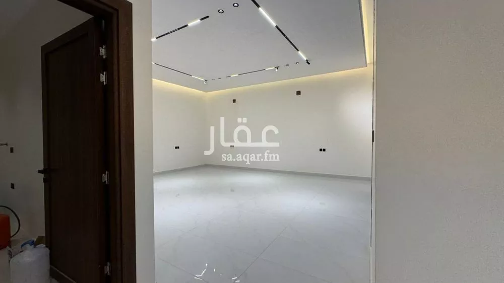 فيلا 6 غرف في المهدية 11