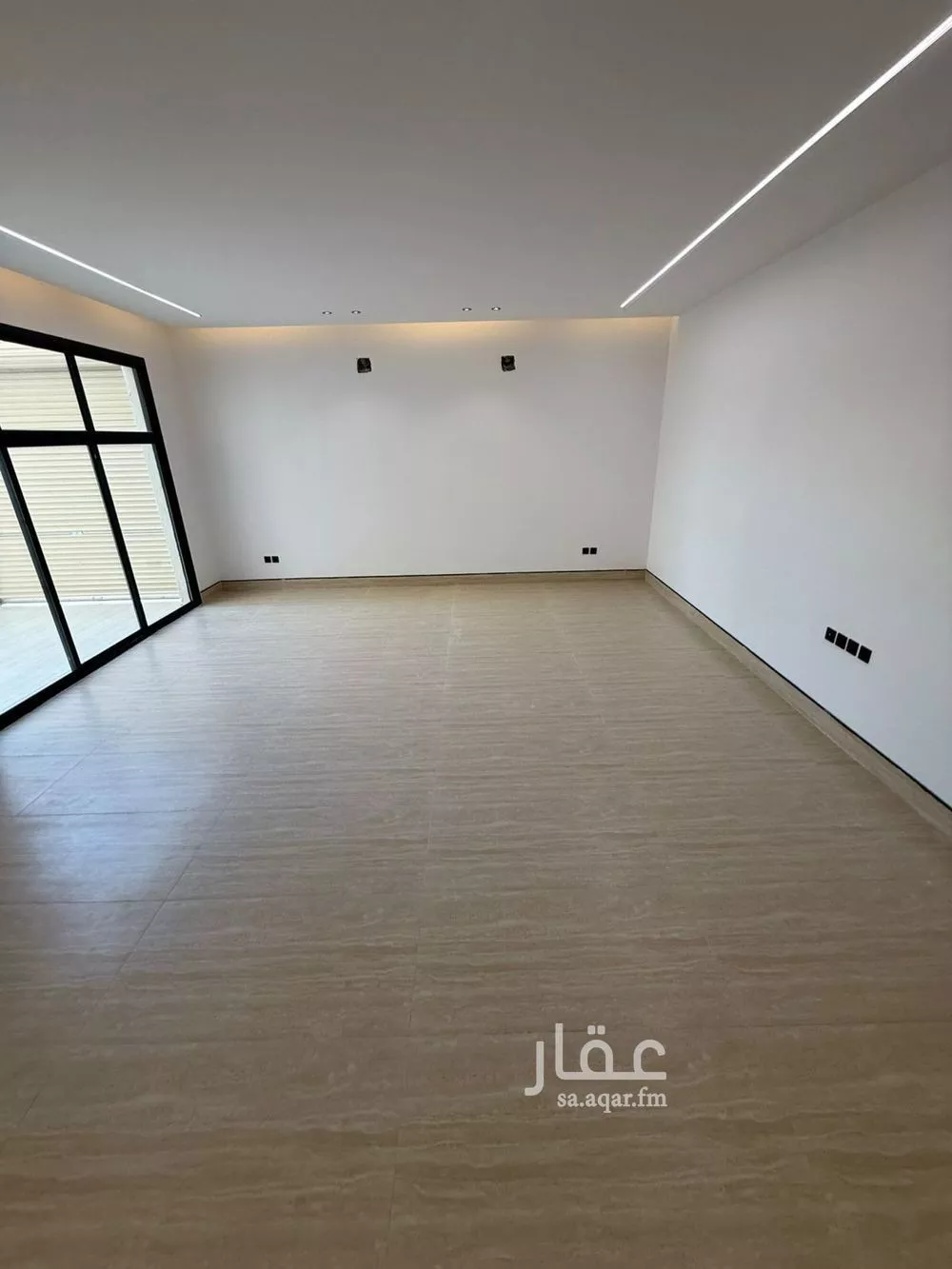 فيلا 5 غرف في ظهرة لبن 3