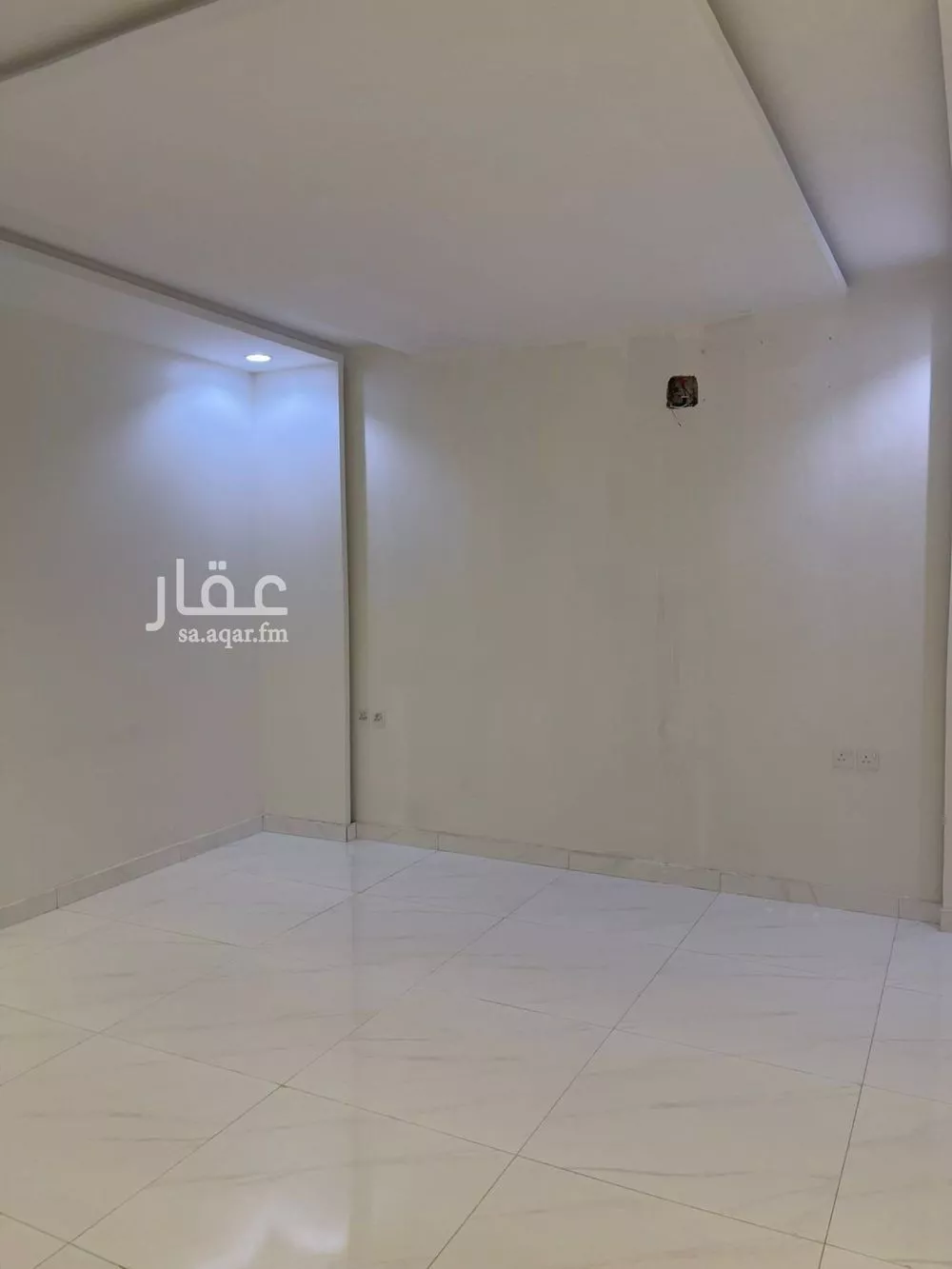 فيلا 8 غرف في الشرق 2