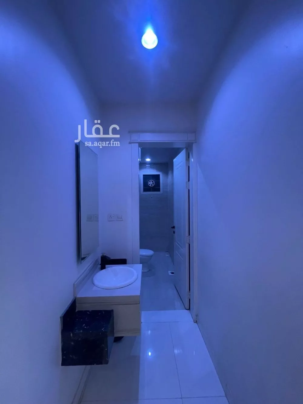 فيلا 8 غرف في الشرق 10