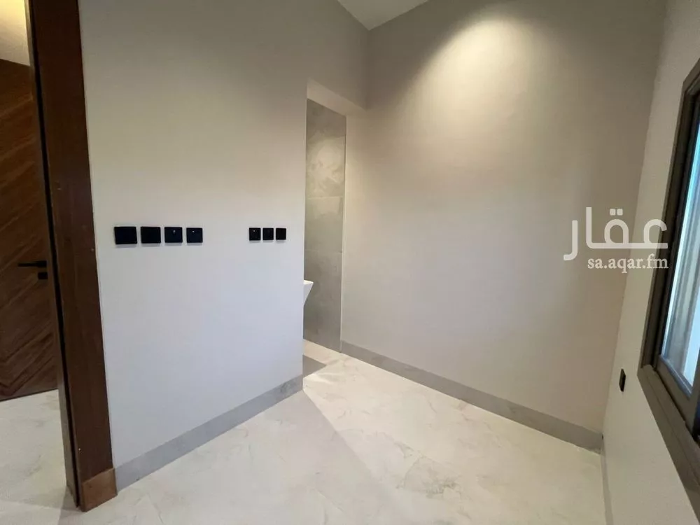 6 bedroom villa in Al Mahdiyyah 22
