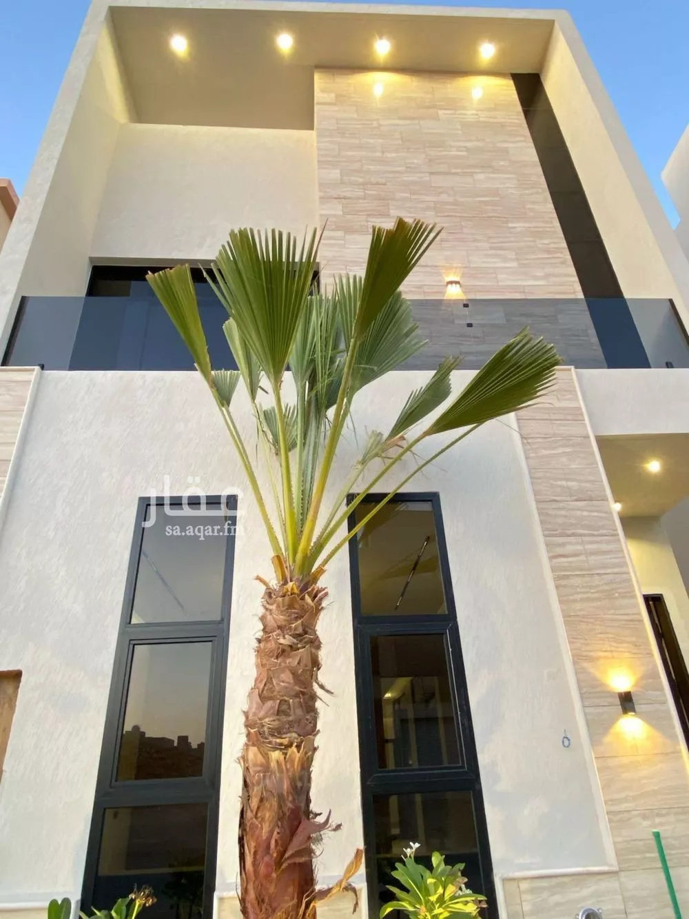 6 bedroom villa in Al Mahdiyyah 3