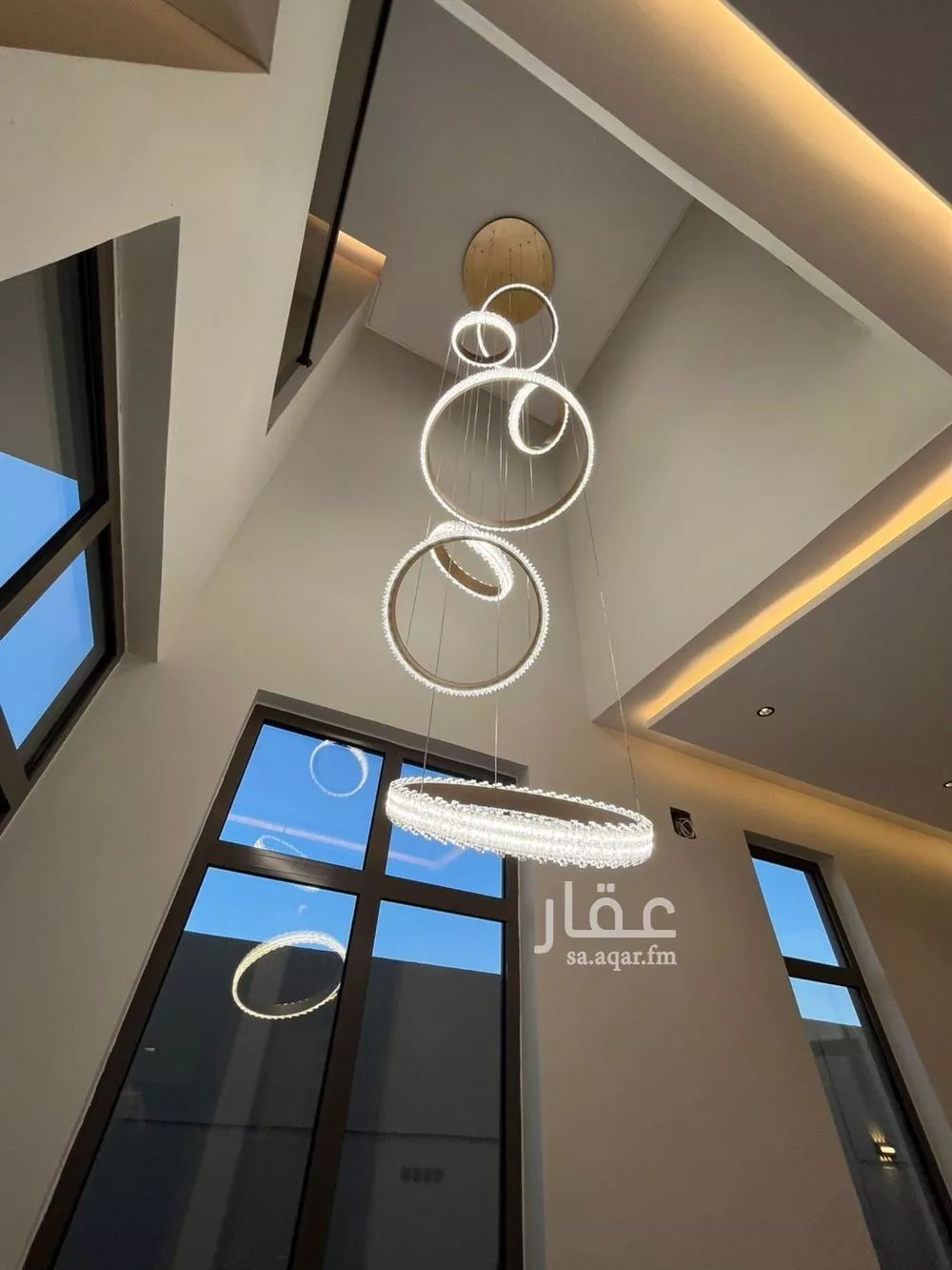 فيلا 6 غرف في المهدية 10