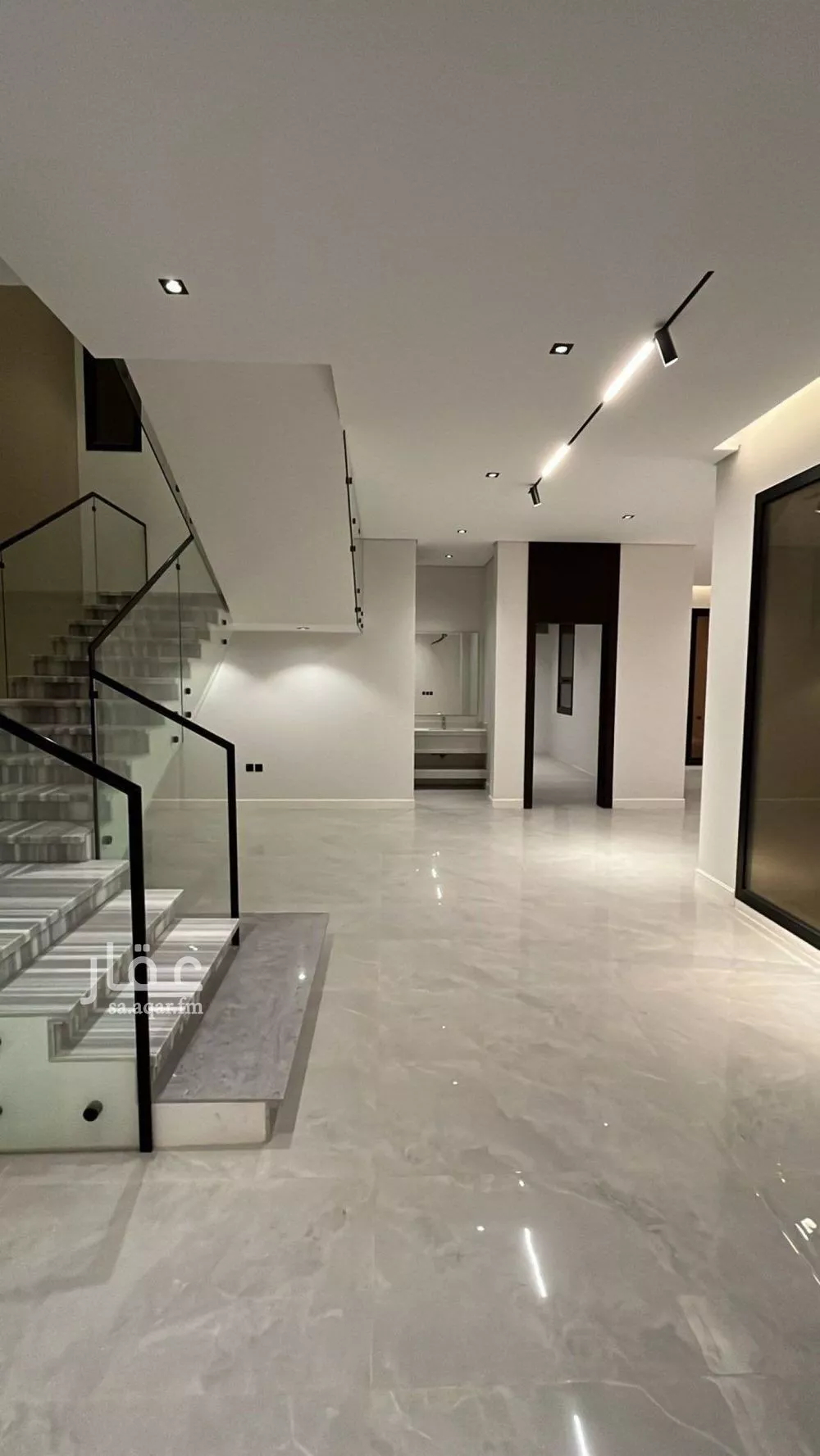 5 bedroom villa in Al Mahdiyyah 11