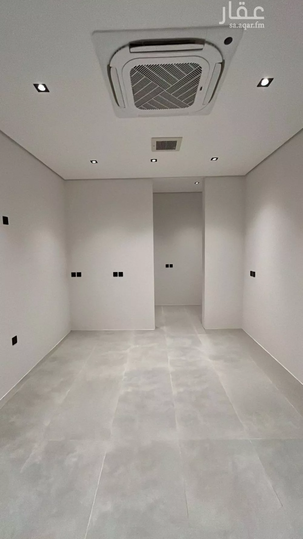 5 bedroom villa in Al Mahdiyyah 6