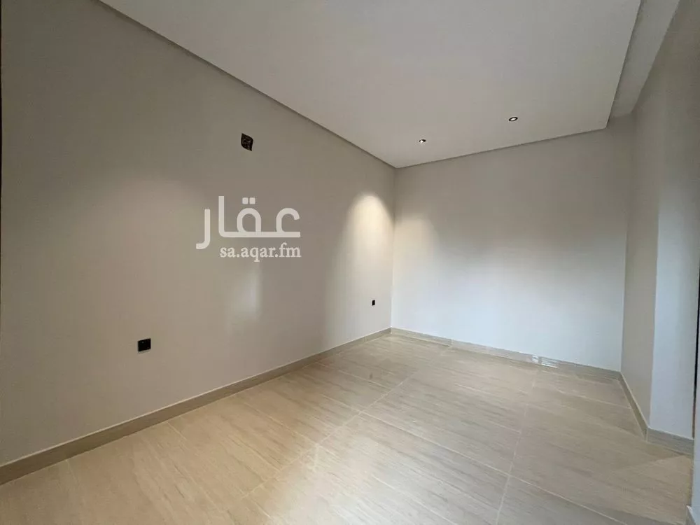 5 bedroom villa in Al Mahdiyyah 28