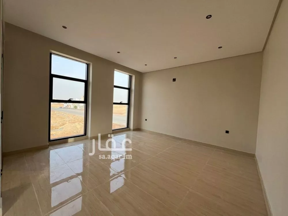 5 bedroom villa in Al Mahdiyyah 30