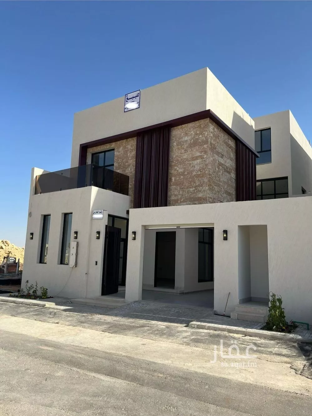 5 bedroom villa in Al Mahdiyyah 2
