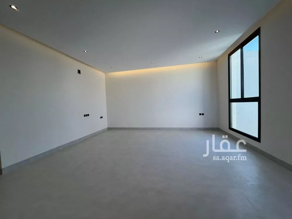 5 bedroom villa in Al Mahdiyyah 22
