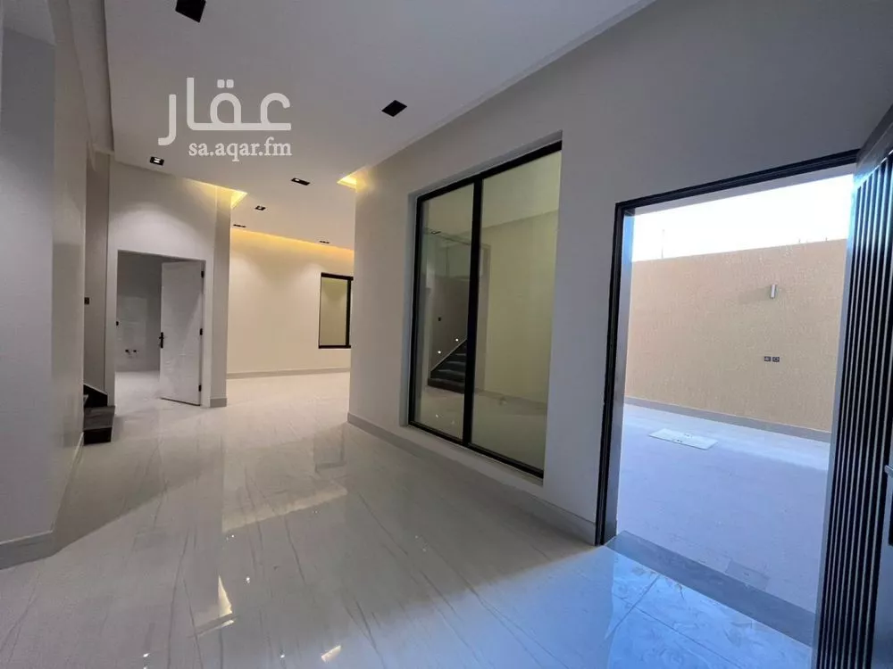 6 bedroom apartment in Al Mahdiyyah 11