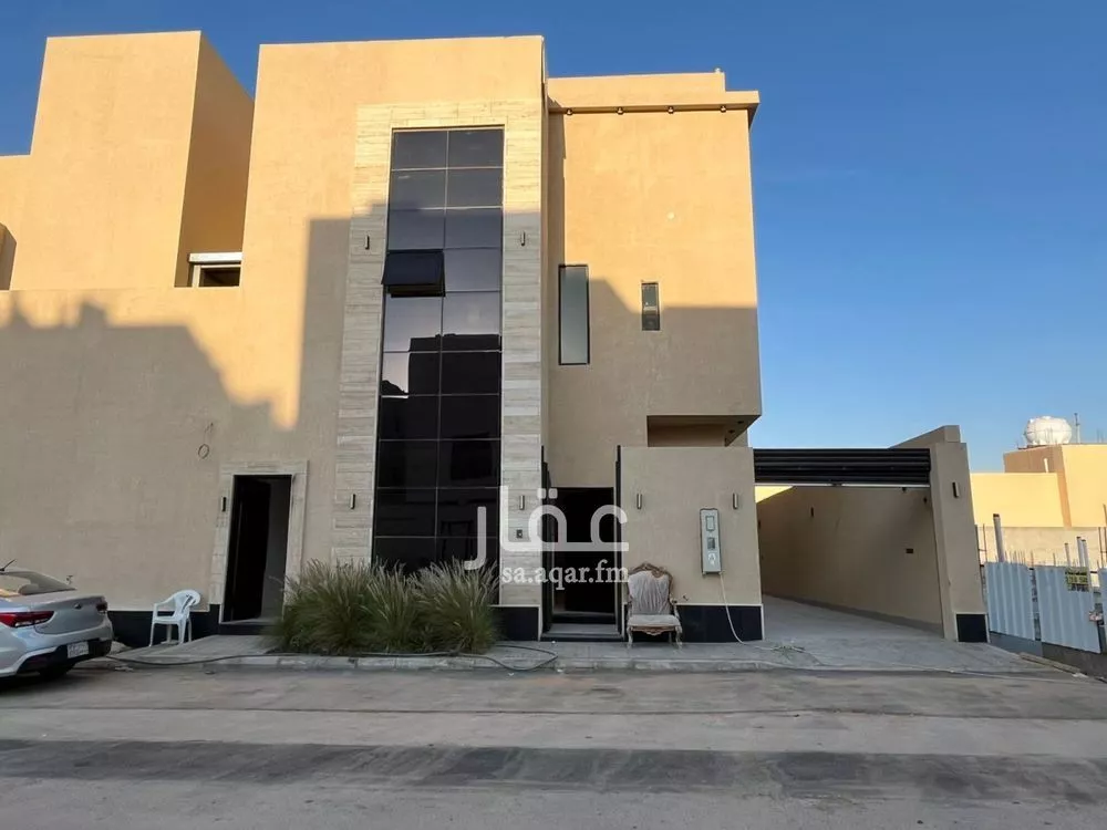 6 bedroom apartment in Al Mahdiyyah 3
