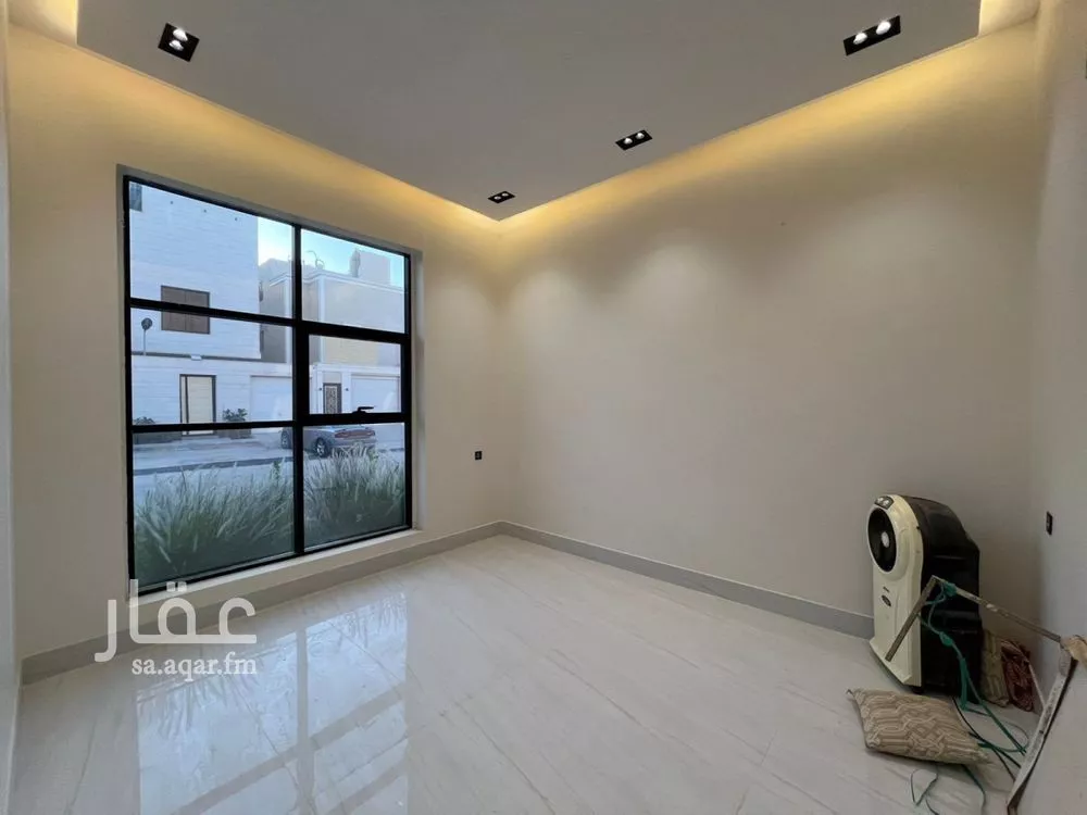 6 bedroom apartment in Al Mahdiyyah 7