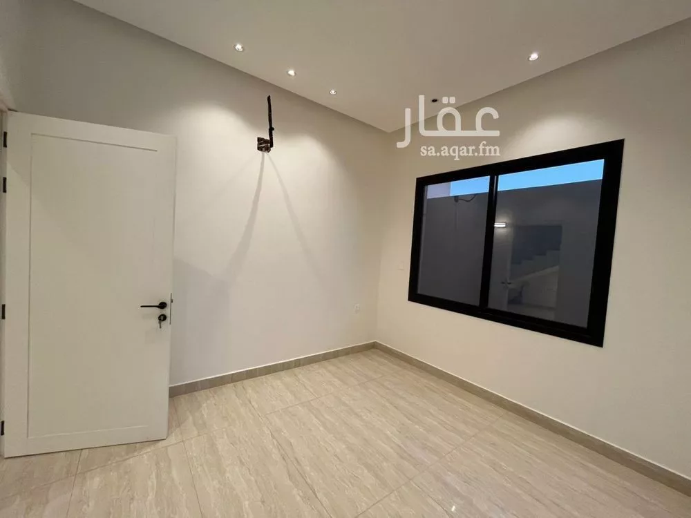 فيلا 5 غرف في المهدية 9