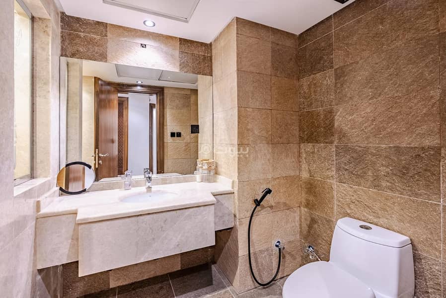 3 bedroom villa in Al Shati, Jeddah 38
