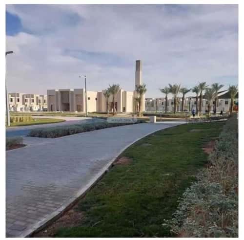 4 bedroom villa in King Khalid International Airport, Riyadh 4