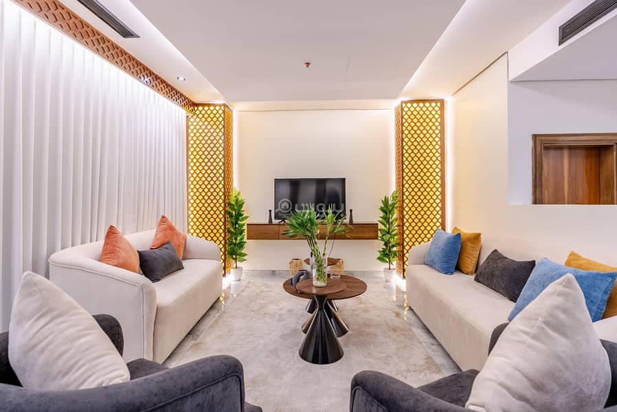 3 bedroom villa in Al Shati, Jeddah 5