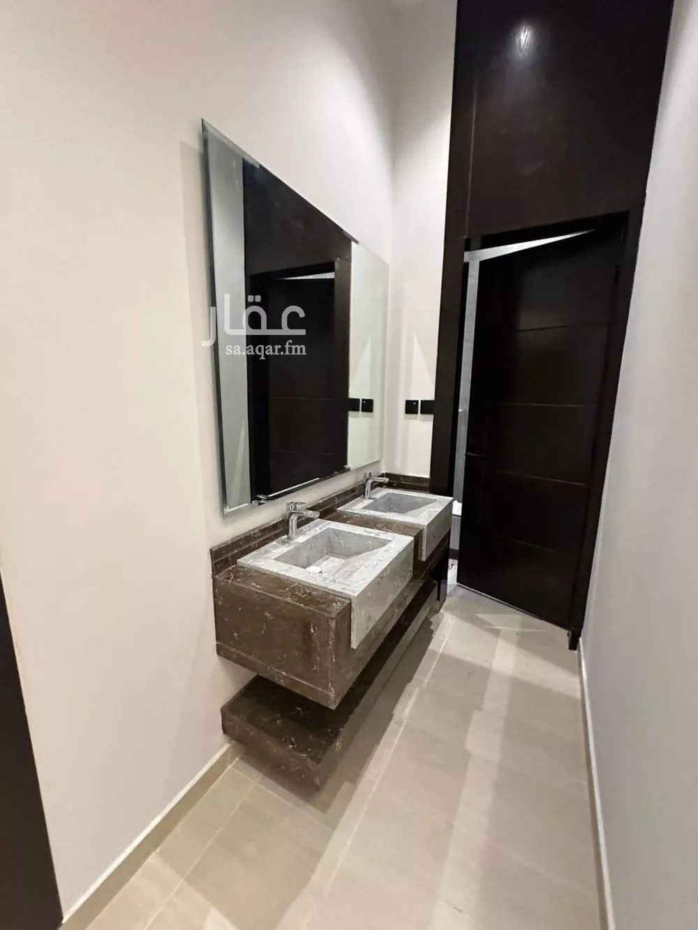 8 bedroom apartment in Al Janadriyah 16