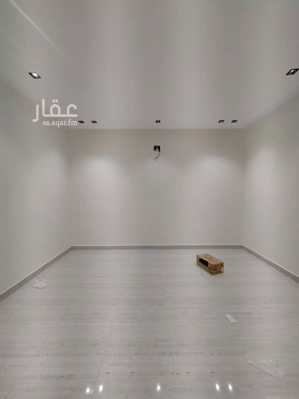 6 bedroom villa in Tuwaiq 8
