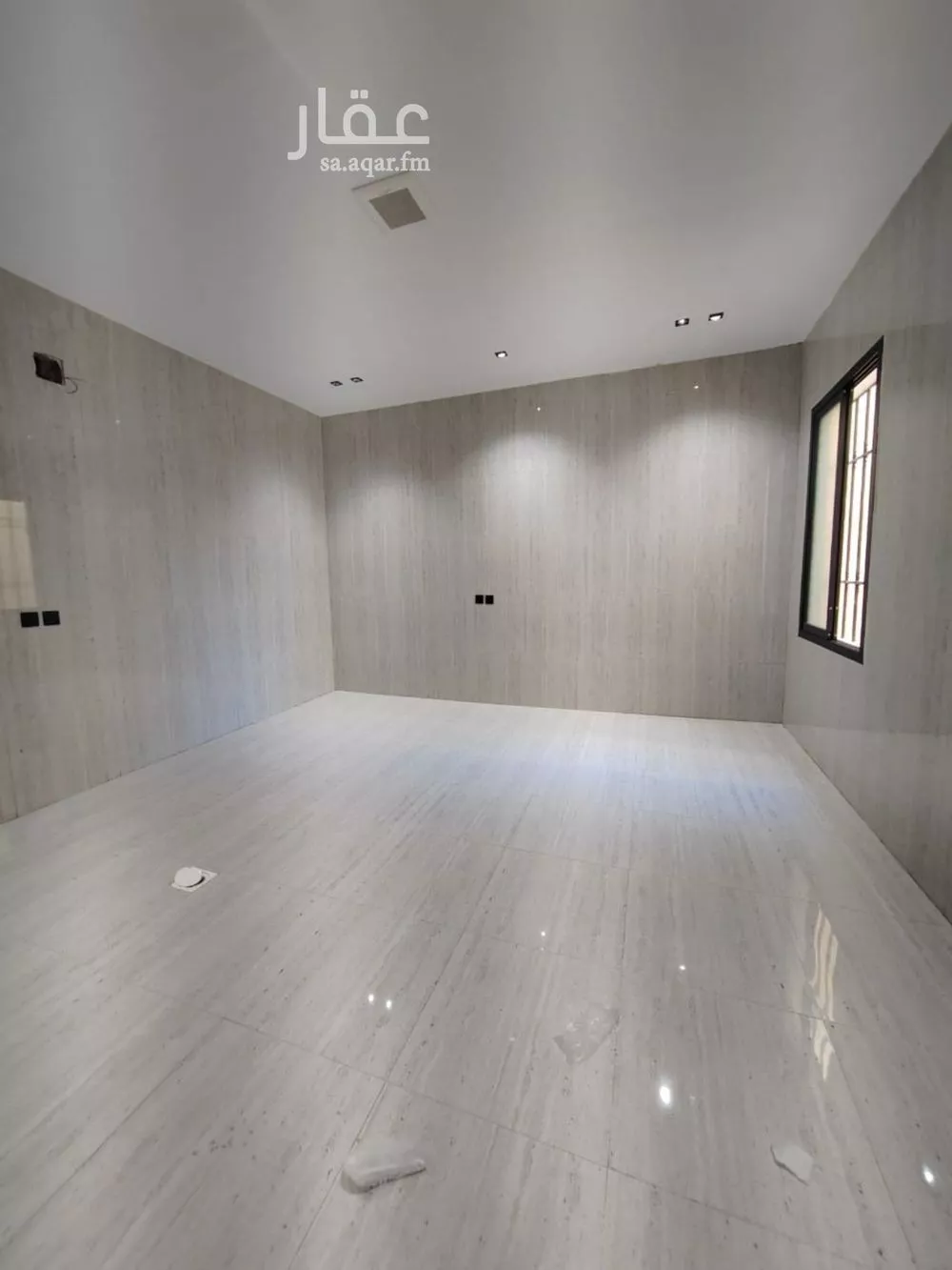 6 bedroom villa in Tuwaiq 9