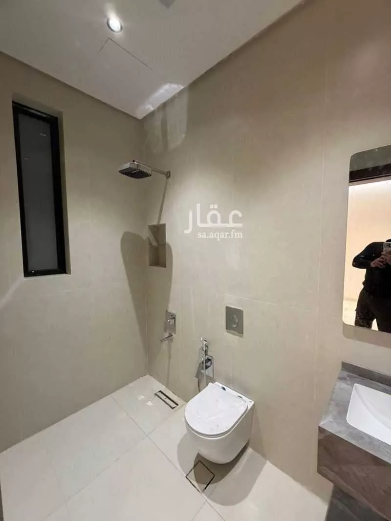 5 bedroom villa in Al Rimal 11