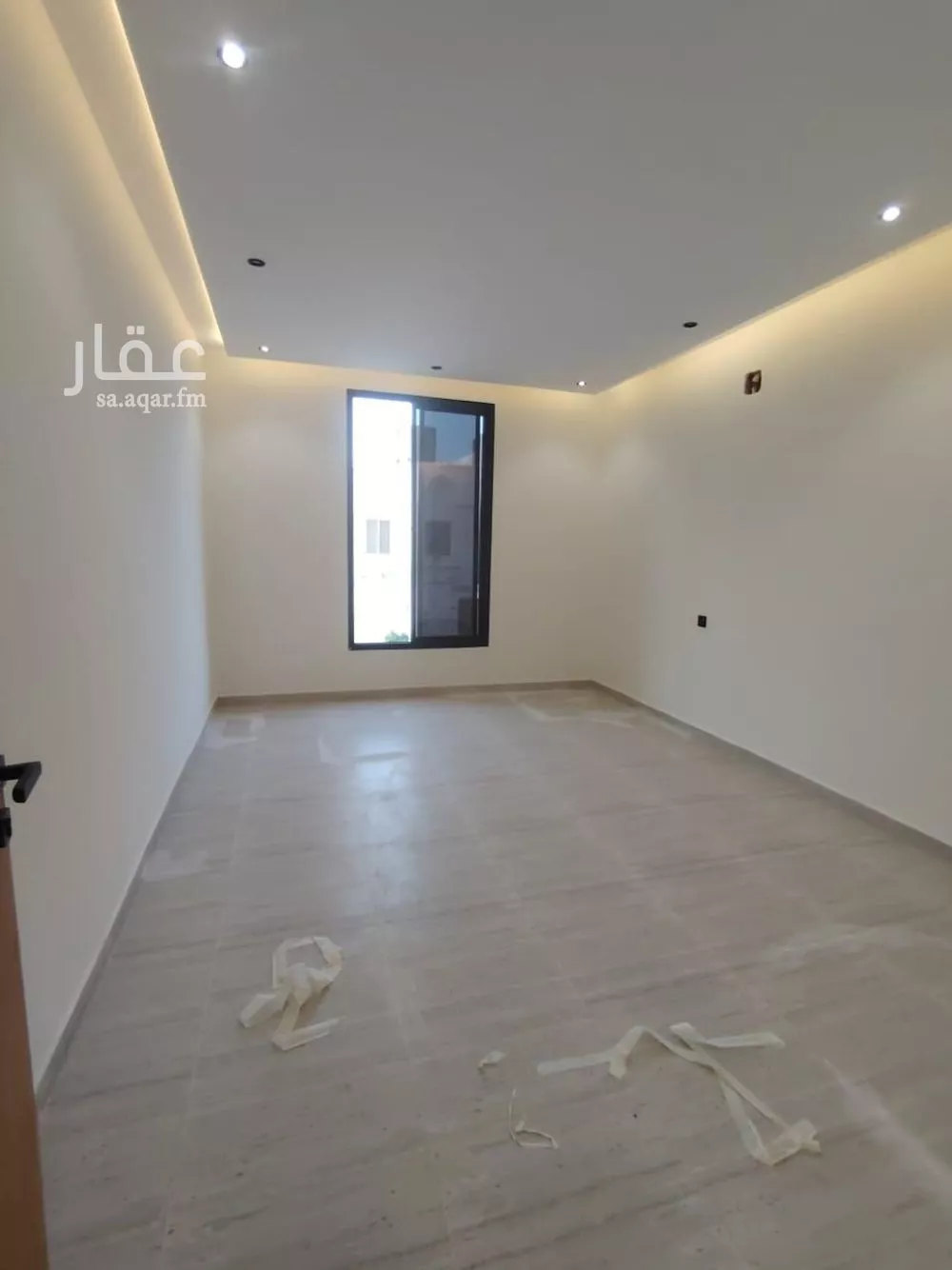 فيلا 5 غرف في عكاظ 3