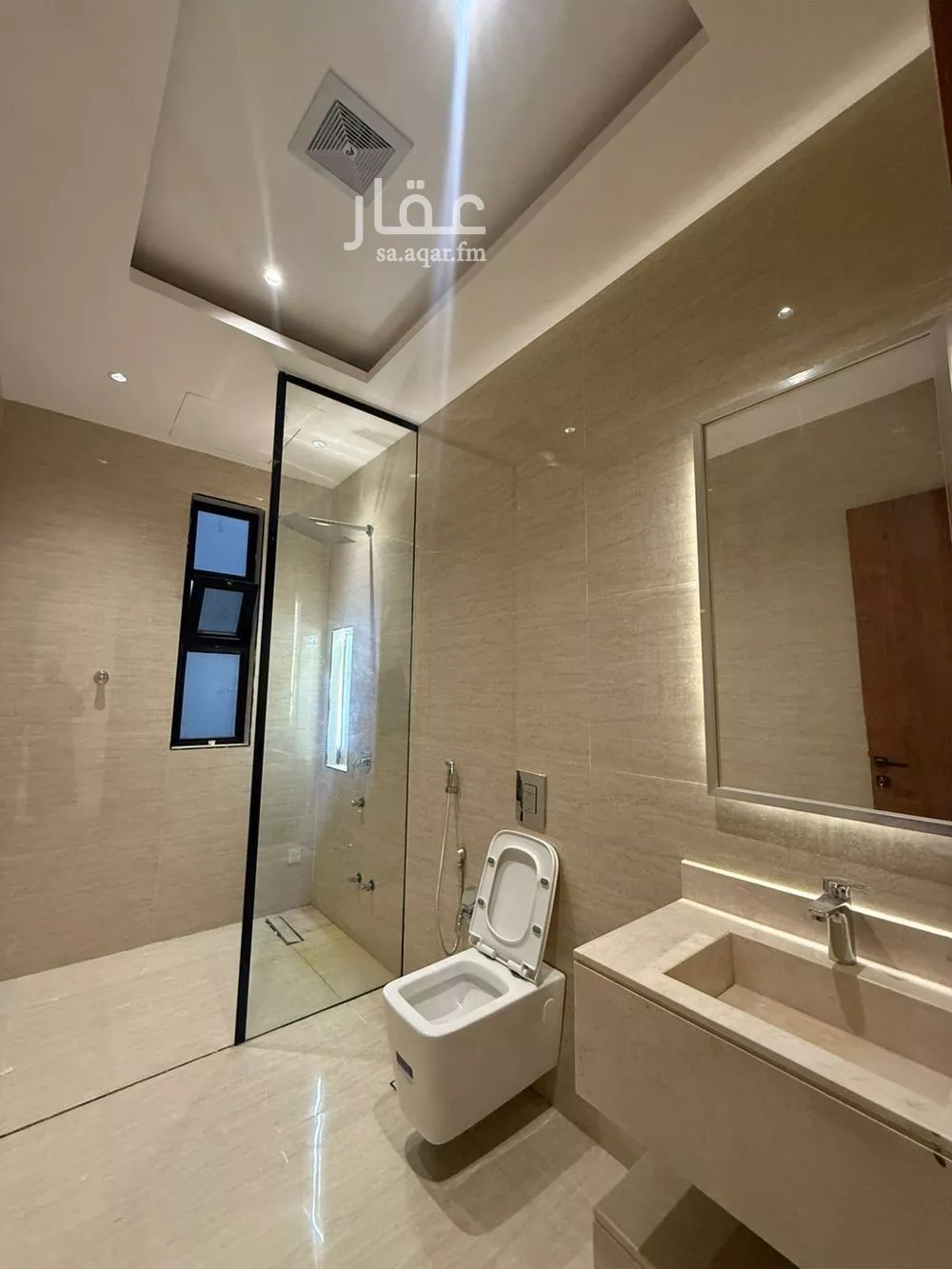 6 bedroom villa in Al Mahdiyyah 14