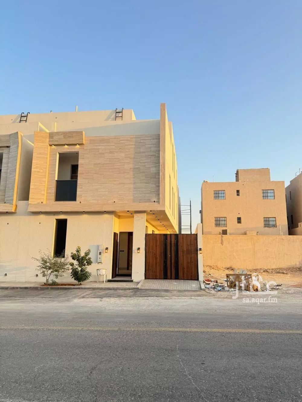 6 bedroom villa in Al Mahdiyyah 2