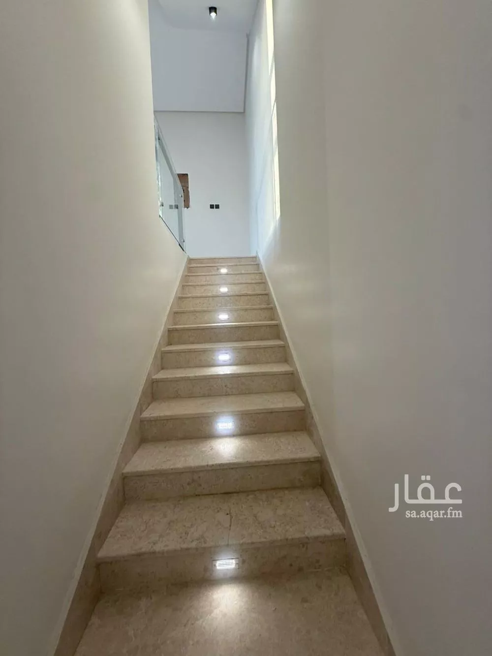 6 bedroom villa in Al Mahdiyyah 4