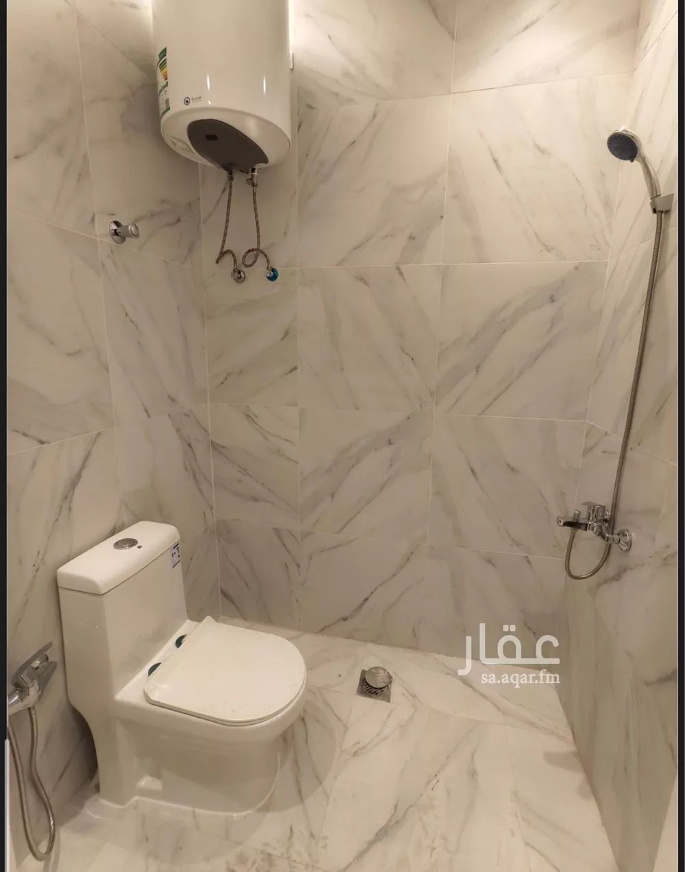 1 bedroom apartment in Al Falah 2