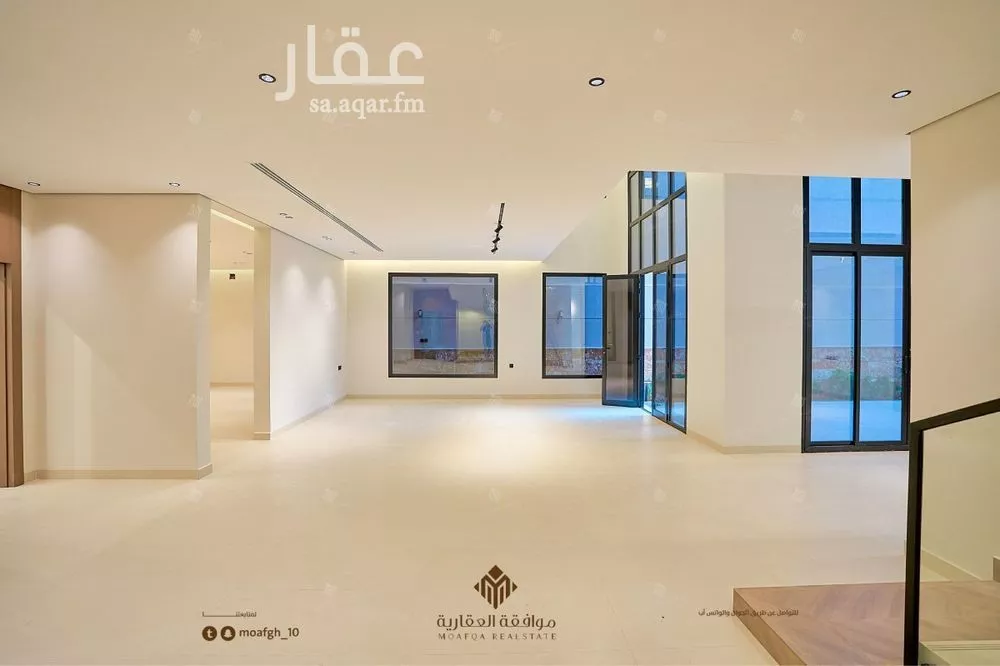 5 bedroom villa in Al Mahdiyyah 10