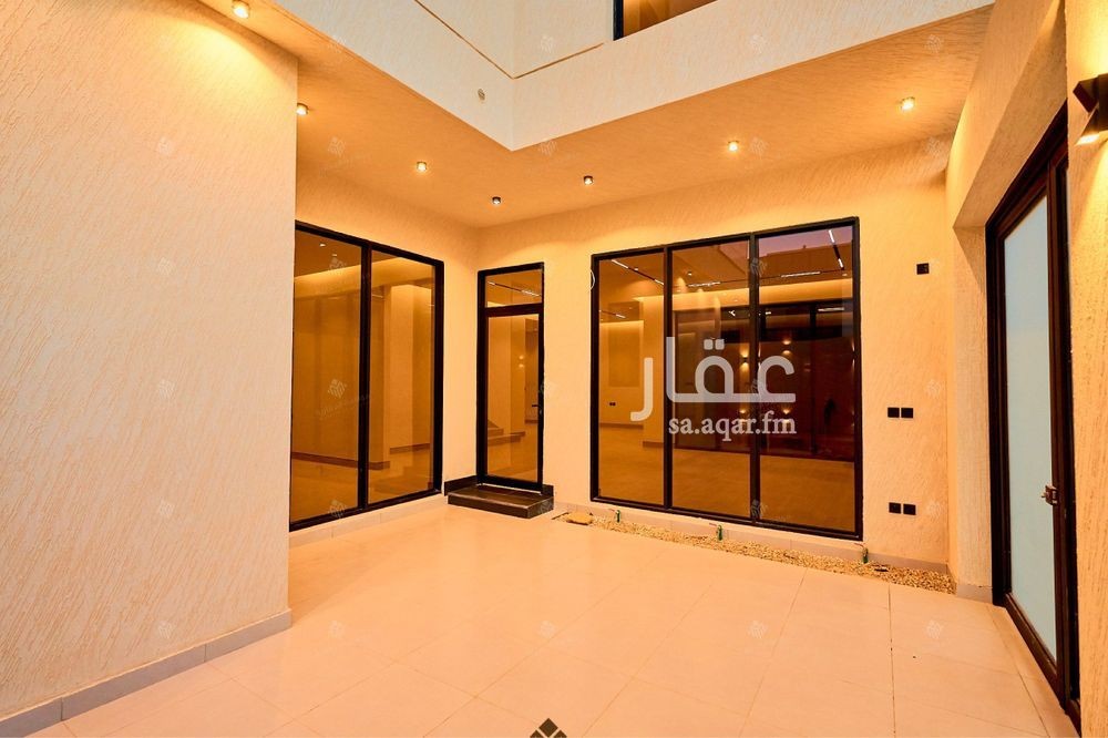 4 bedroom villa in Al Mahdiyyah, Riyadh 4