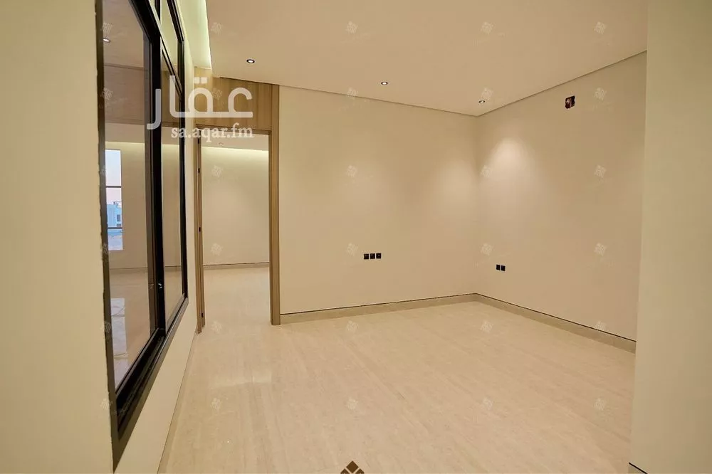 6 bedroom villa in Al Mahdiyyah 28