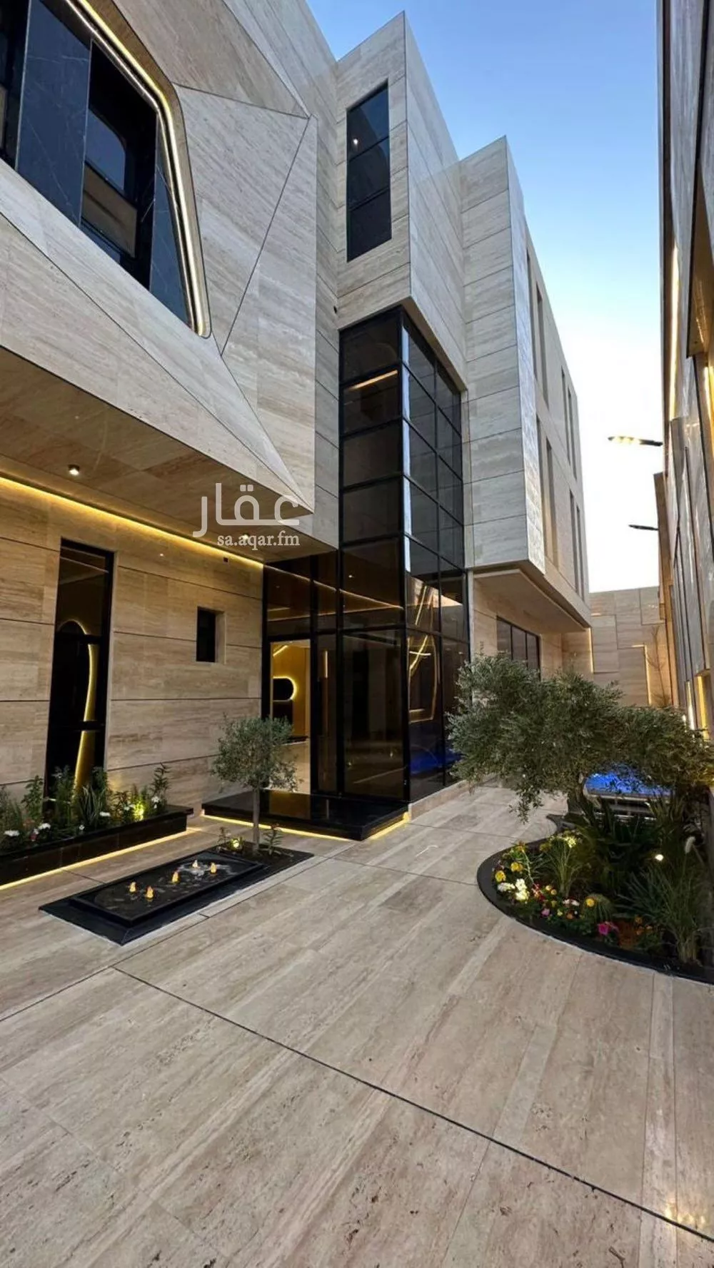 5 bedroom villa in Al Mahdiyyah 6
