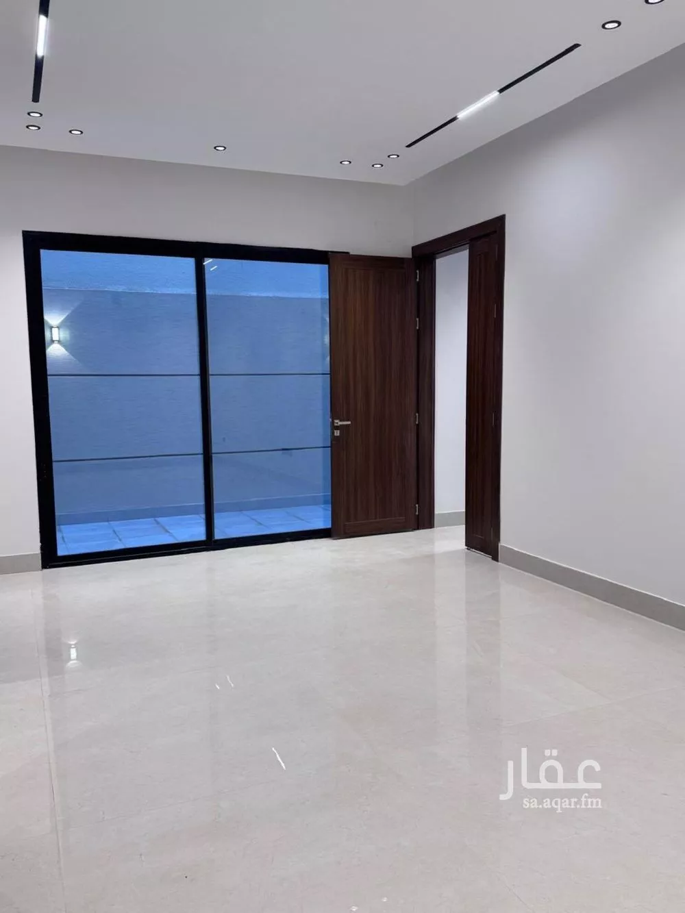 4 bedroom villa in Al Mahdiyyah 4