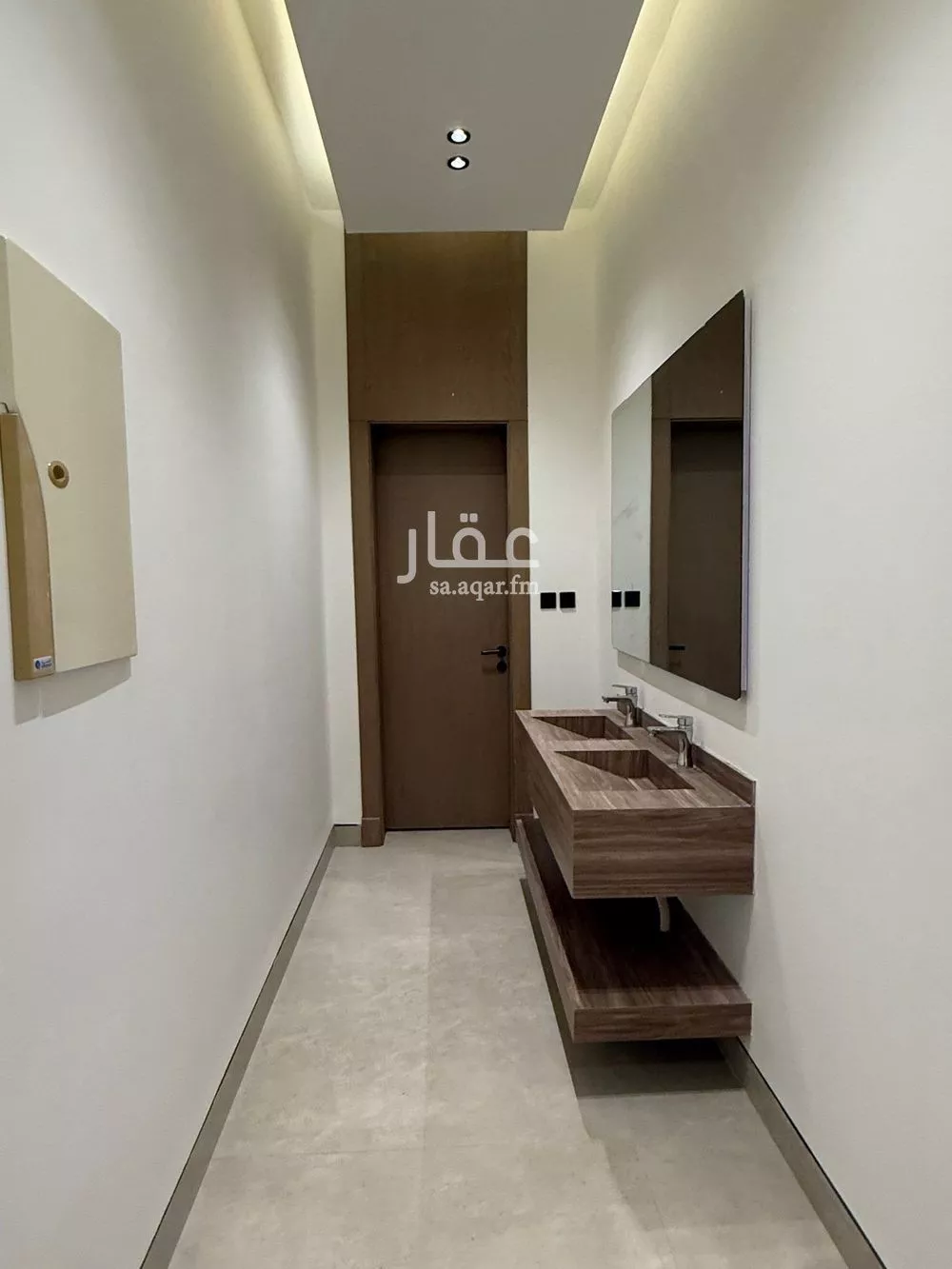 6 bedroom villa in Al Mahdiyyah 13