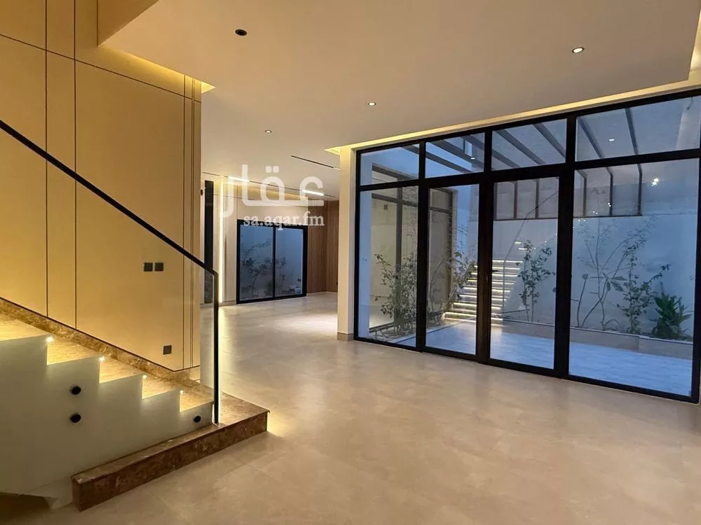 6 bedroom villa in Al Mahdiyyah 16