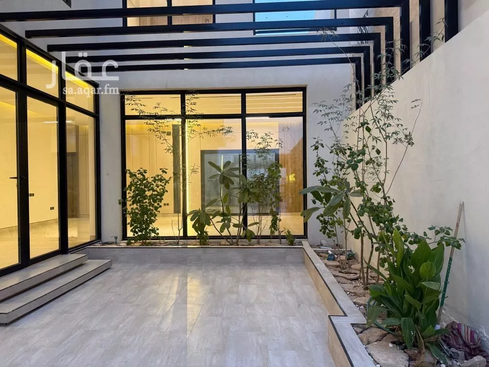 6 bedroom villa in Al Mahdiyyah 6