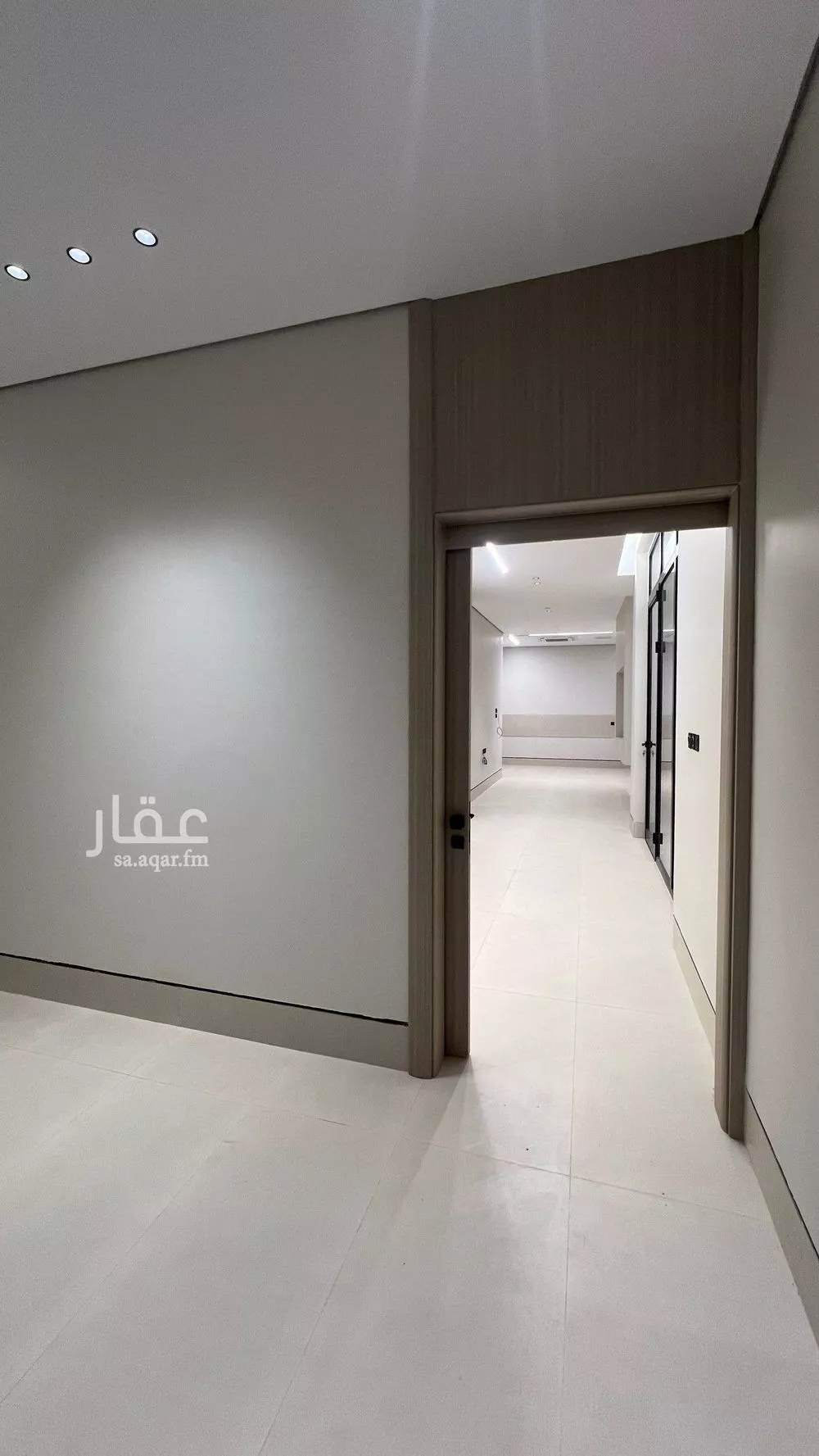 فيلا 6 غرف في المهدية 12