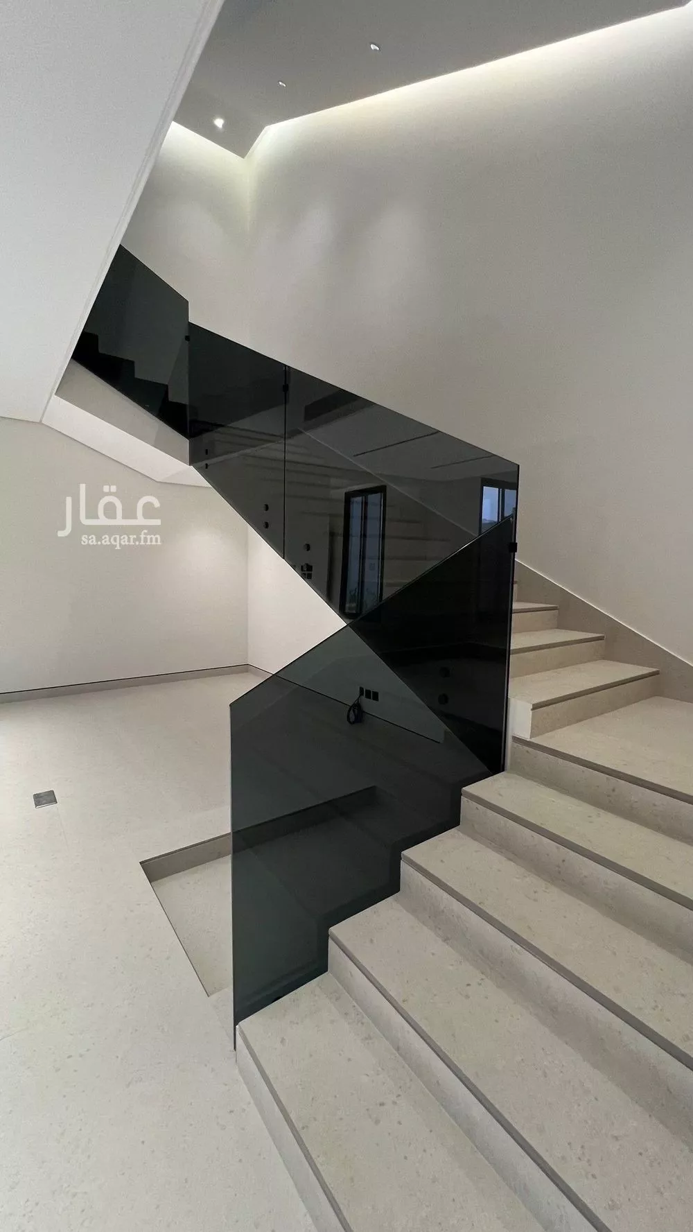 فيلا 5 غرف في المهدية 18