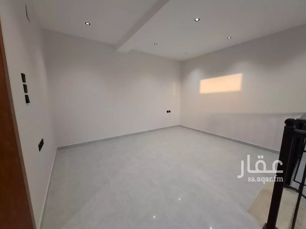 فيلا 7 غرف في ضاحية نمار 10
