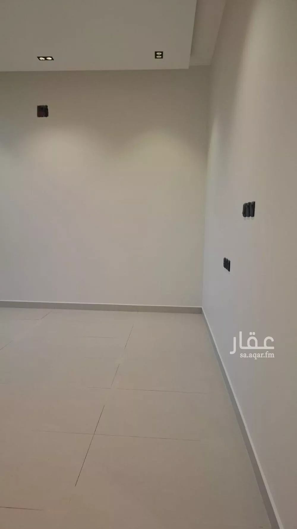 فيلا 4 غرف في المونسية 8