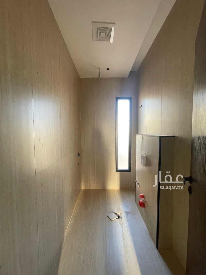 5 bedroom villa in Al Rimal 11