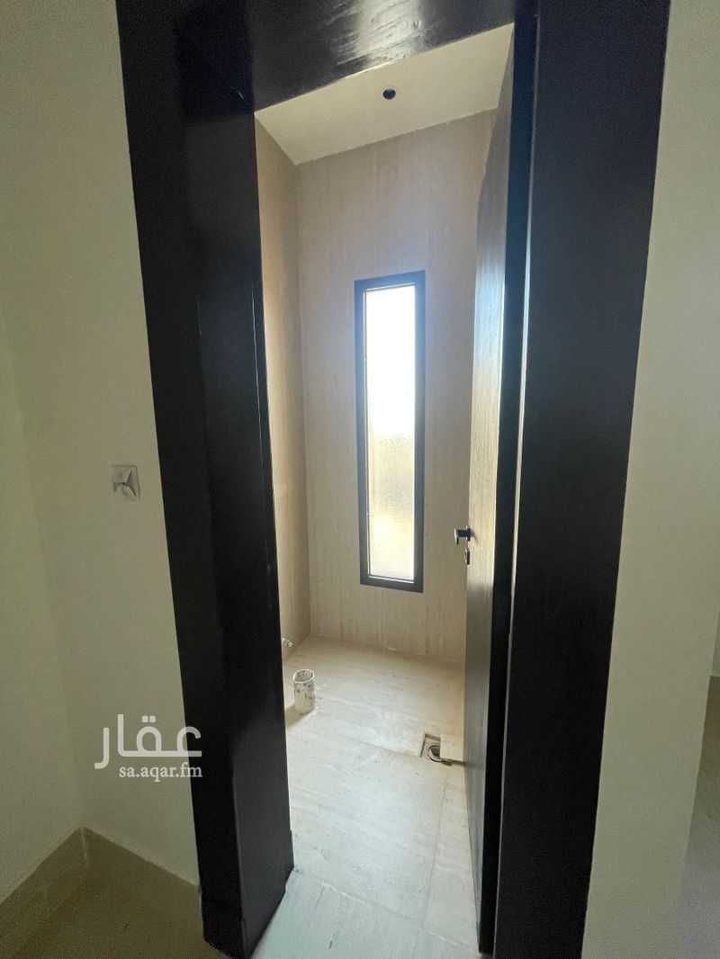 5 bedroom villa in Al Rimal 19