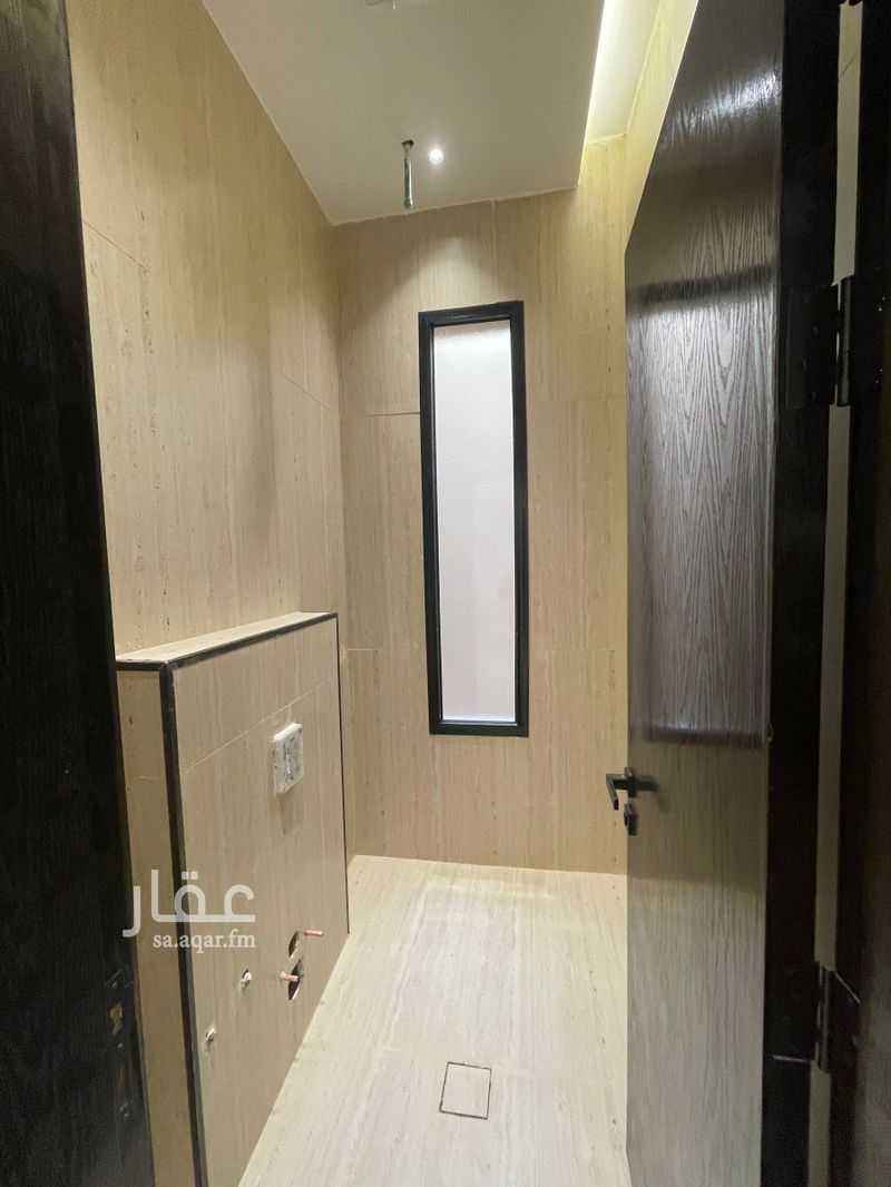 5 bedroom villa in Al Rimal 3