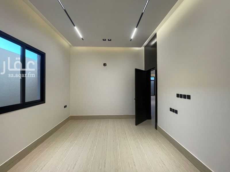 5 bedroom villa in Al Rimal 8